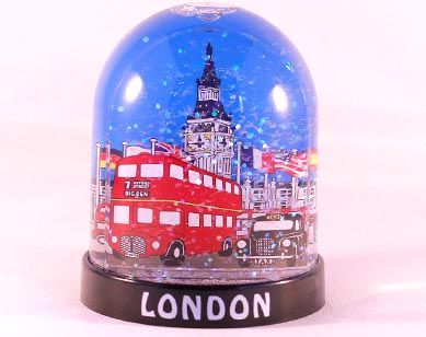 Bus/taxi plastic snowglobe